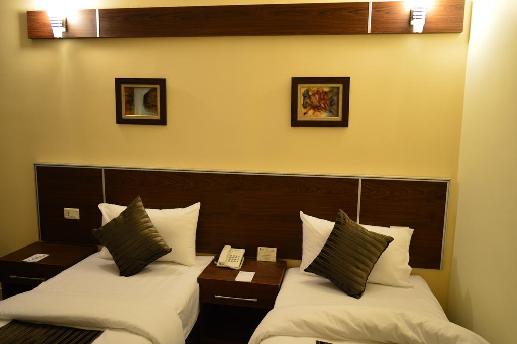 Ream Hotel Amman Amã Quarto foto